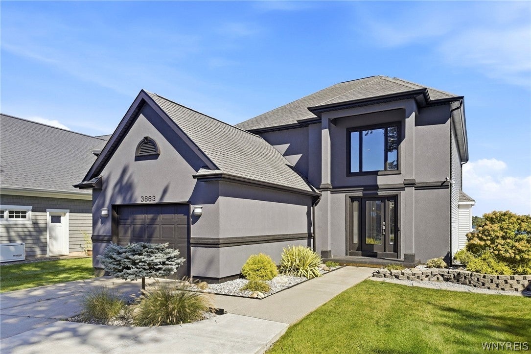 3863 E River Road — photo
