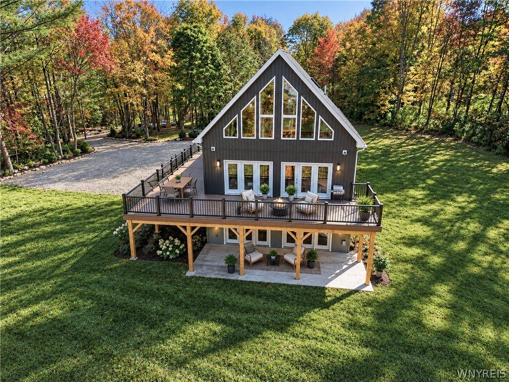 Tbb Lot #6 42 Degrees North — photo