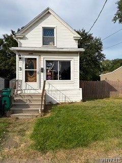 5640 Girard Avenue — photo