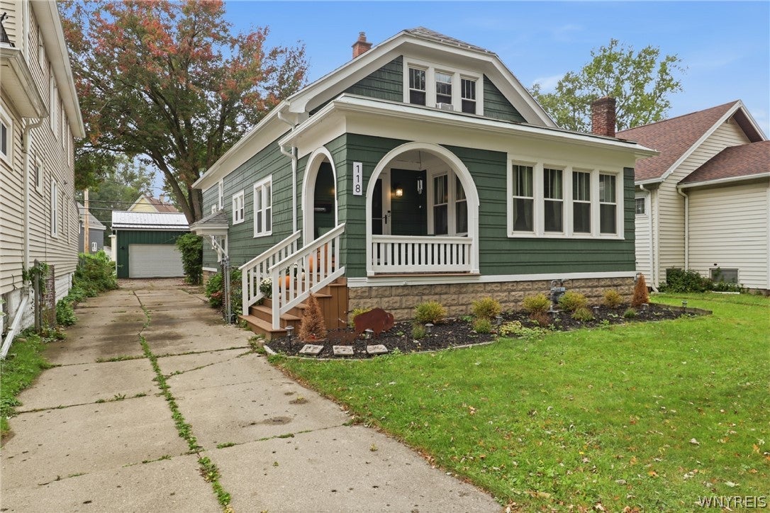118 Chamberlin Drive — photo