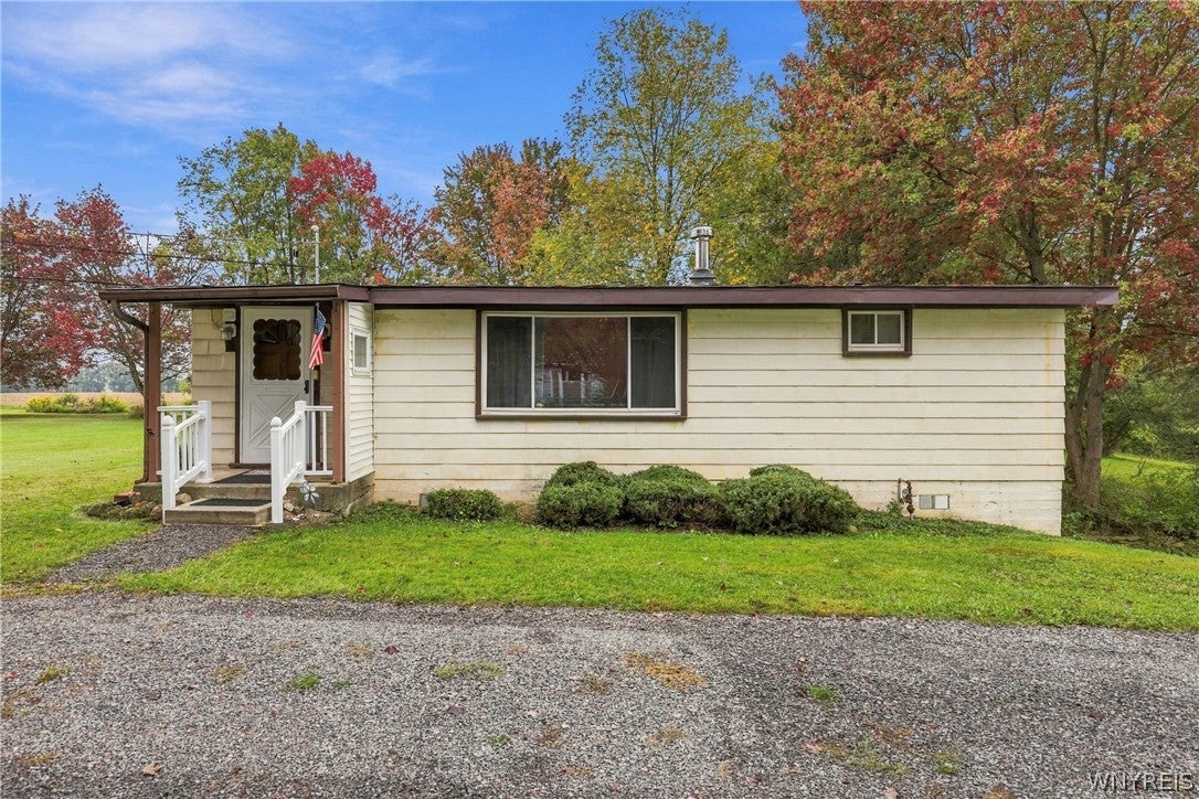 12077 Liberia Road — photo