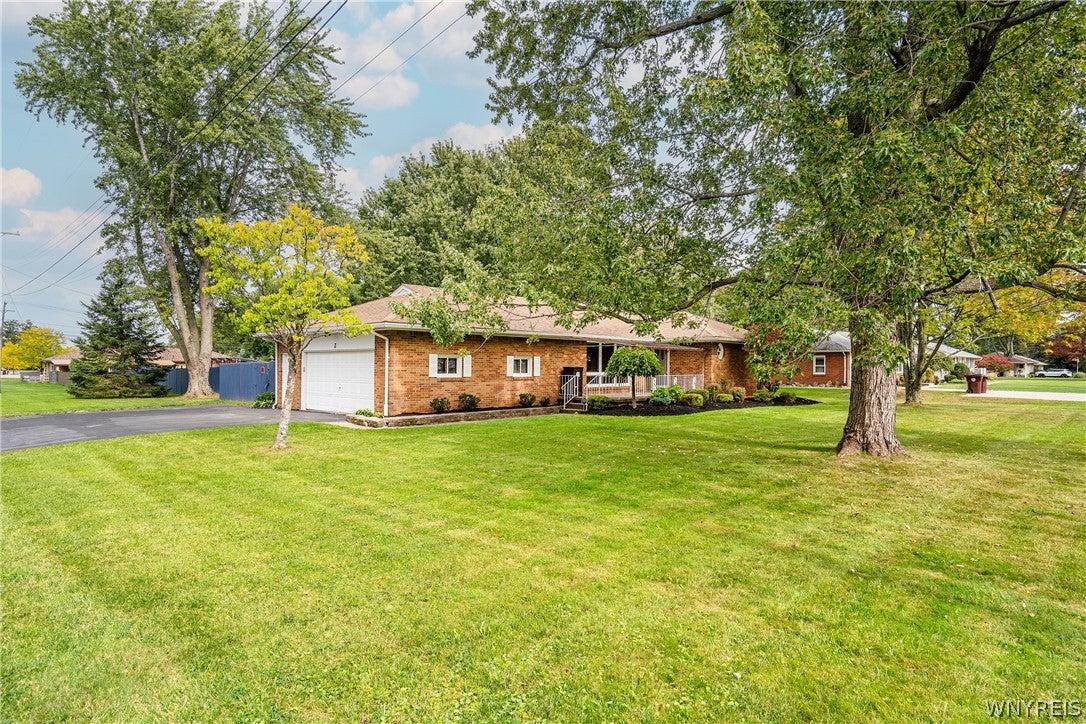 3 Hazel Court — photo