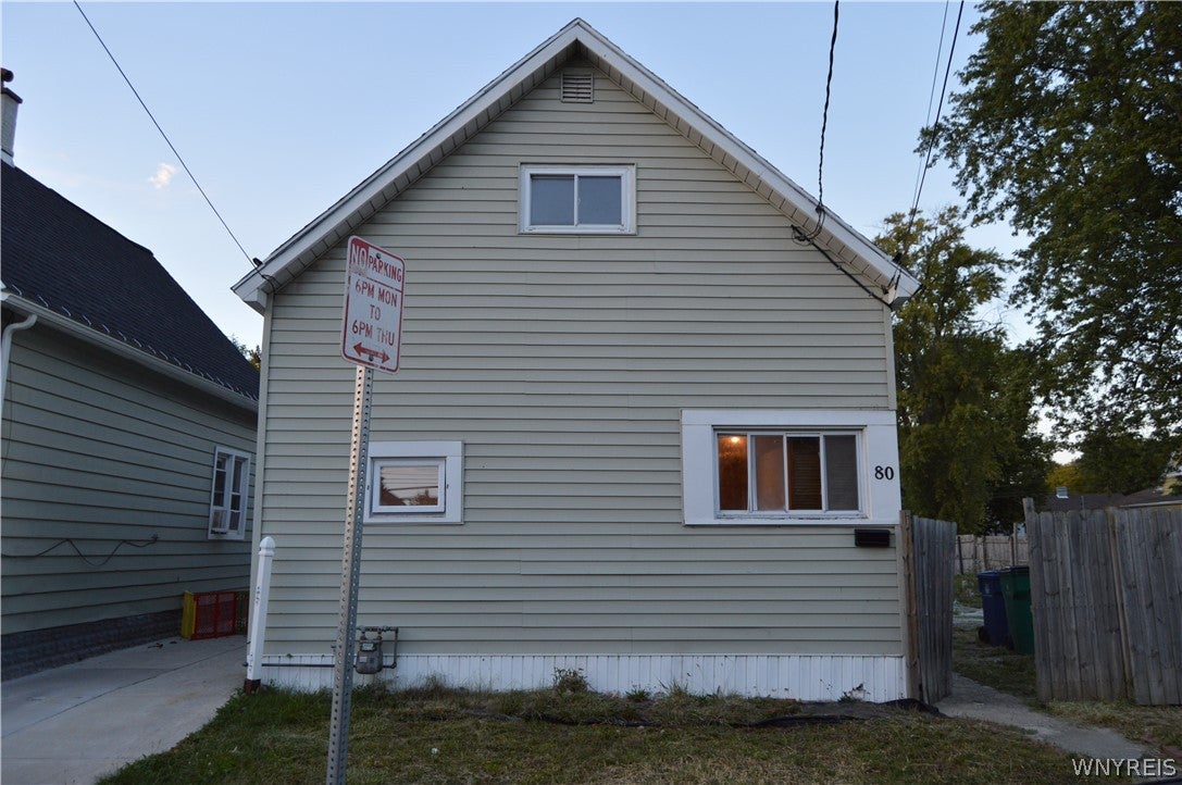 80 Vanderbilt Street — photo