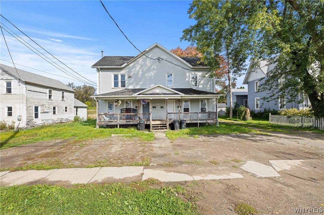 33 Elm Street — photo