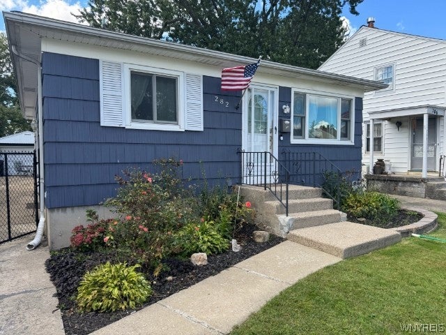 282 Fairfield Avenue — photo