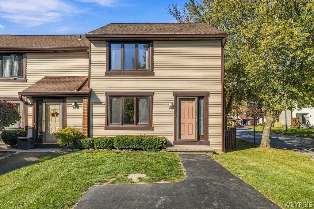 351 Charlesgate Circle — photo