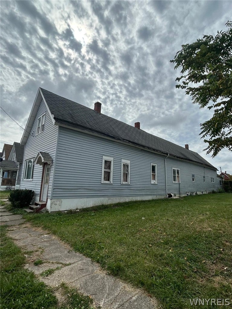 66 Warren Avenue — photo