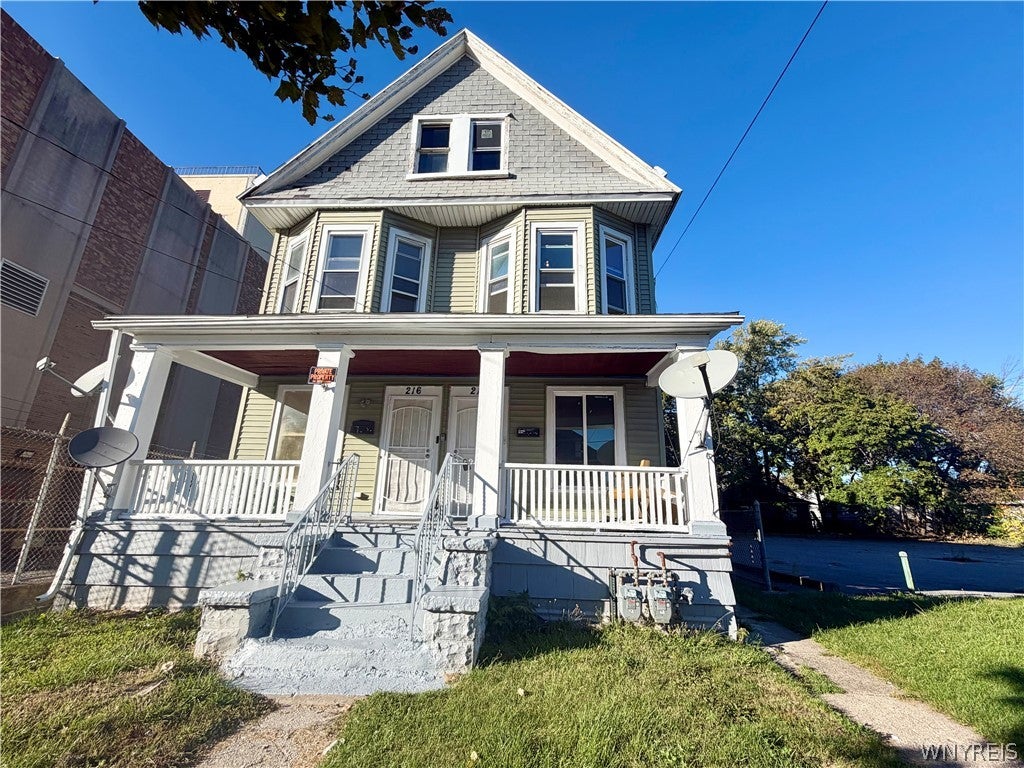 216 Doat Street — photo