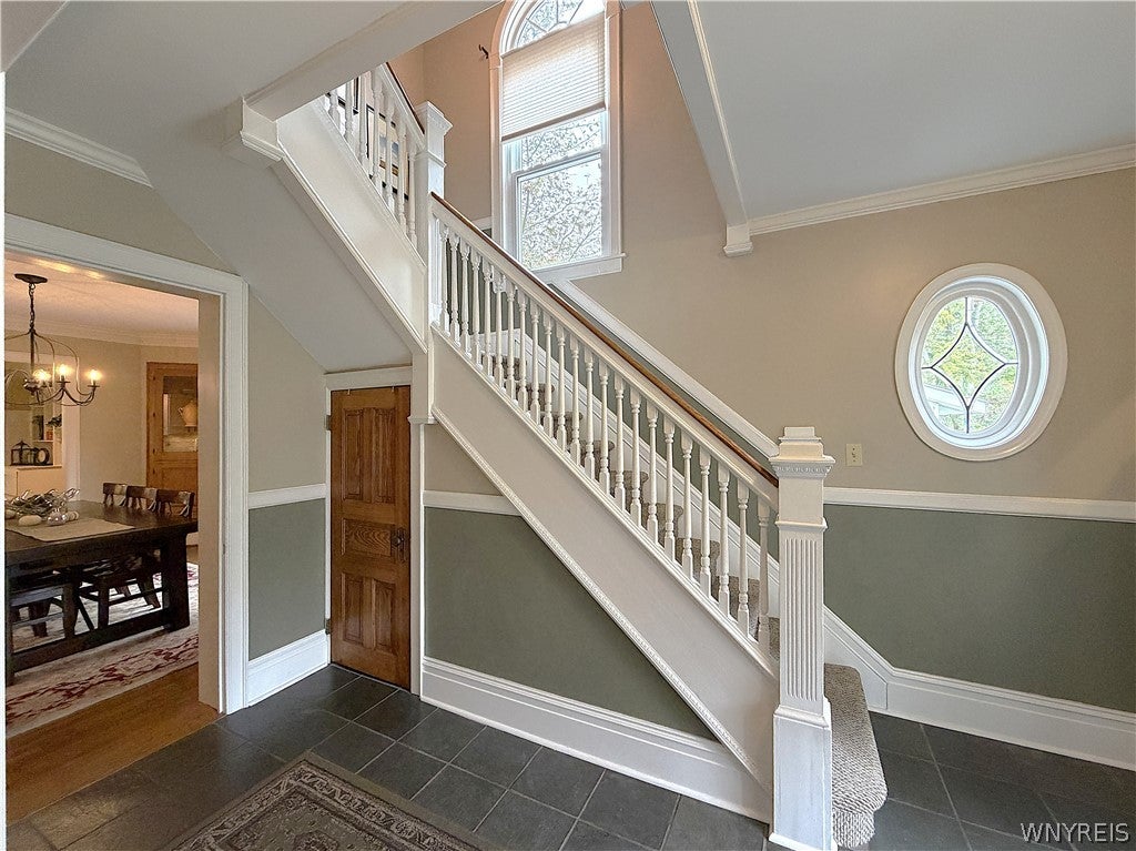 145 Eagle Street, Amherst, NY 14221 — photo 2