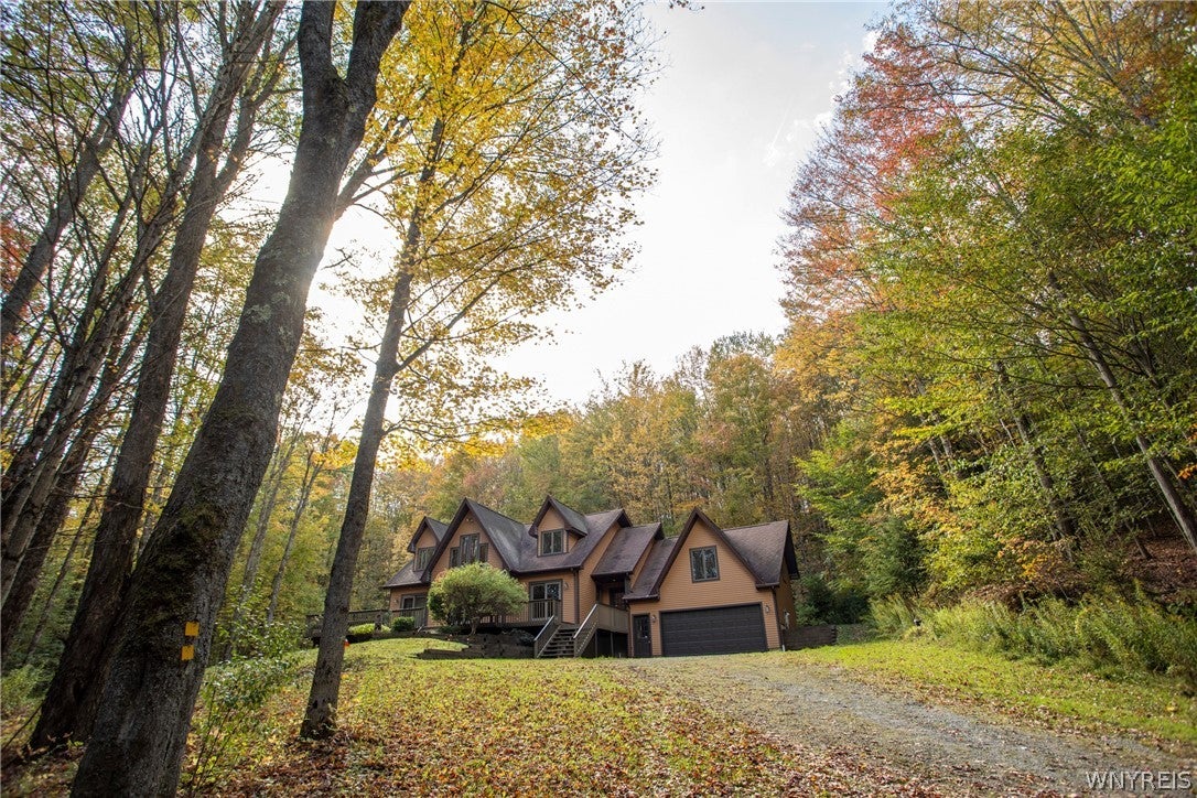 5771 Beaver Meadows Road — photo