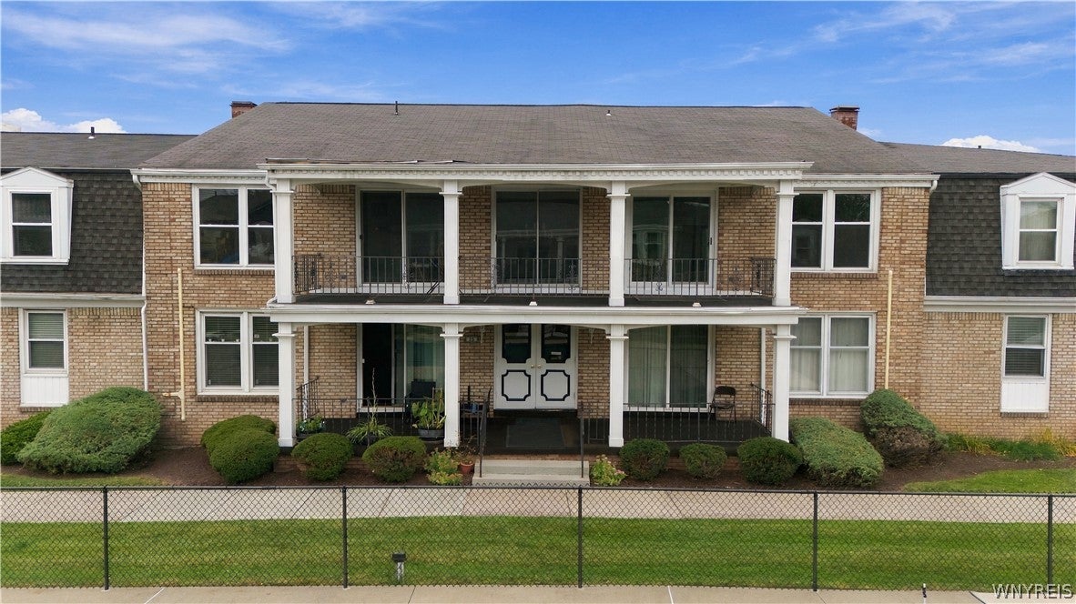 75 Henel Avenue 2 — photo