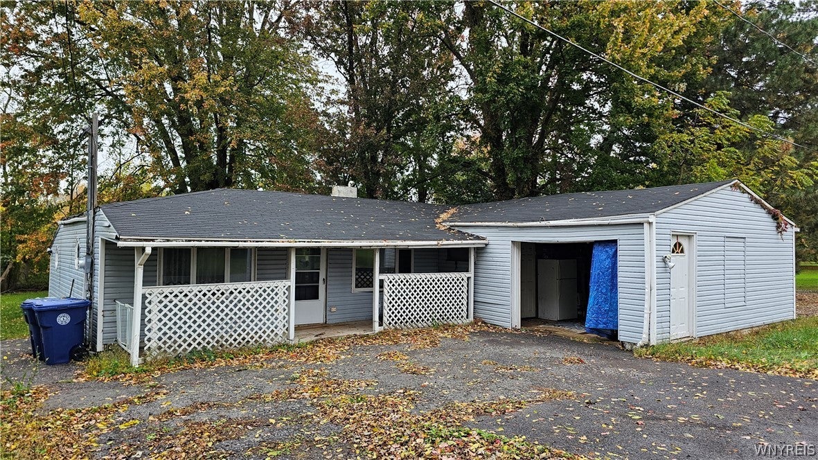 4687 E Lake Road — photo