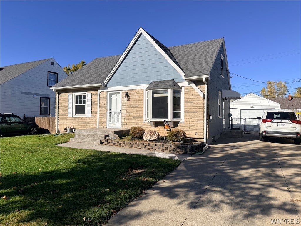 136 Cleveland Drive — photo