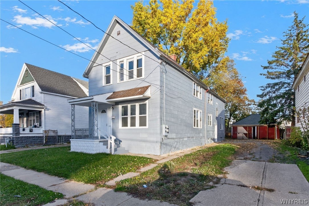 35 Bissell Avenue — photo