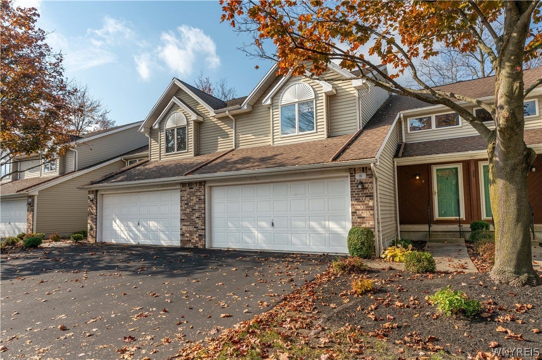 8 Northwood Drive — photo