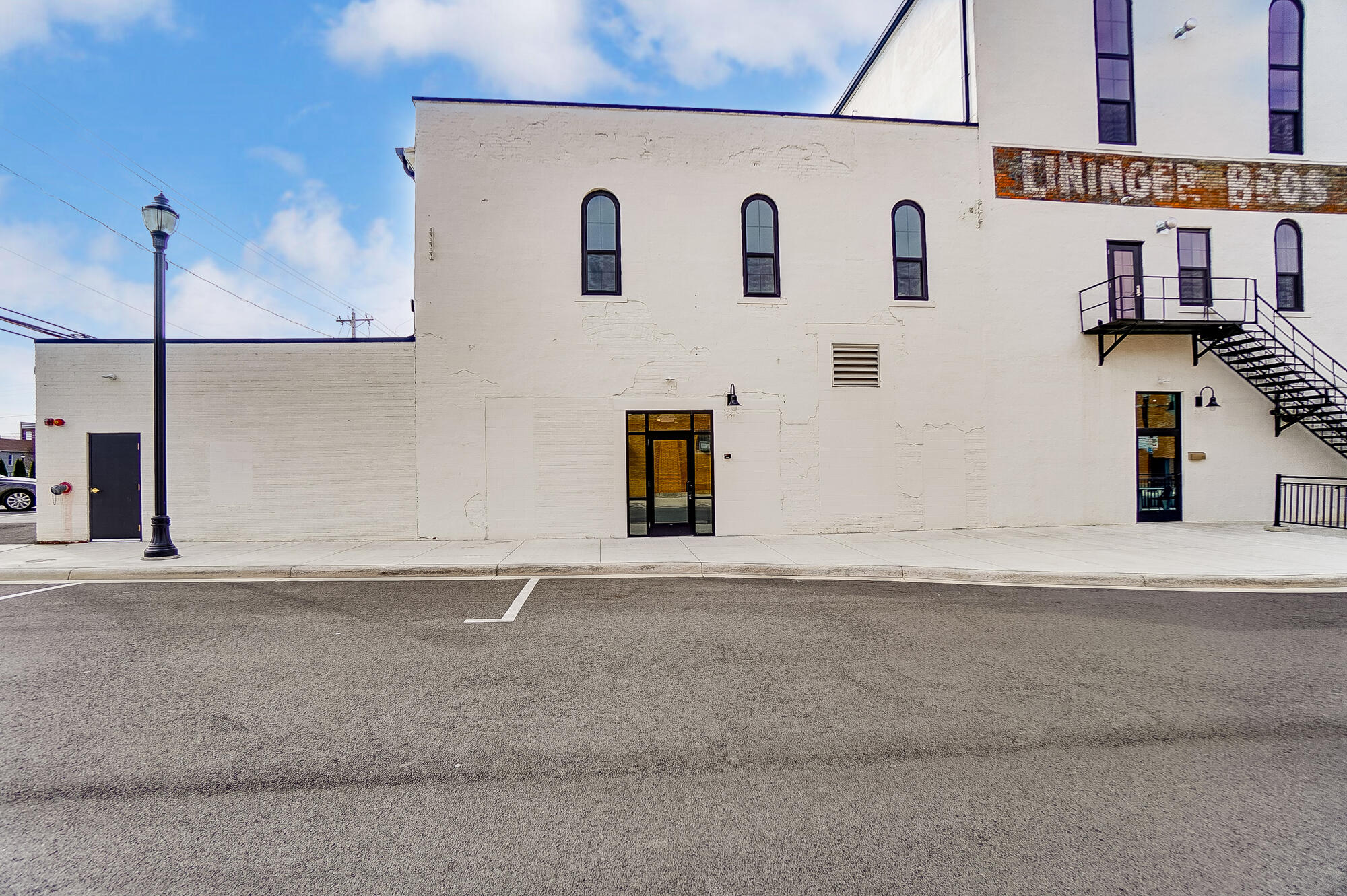 202 S Main Street — photo