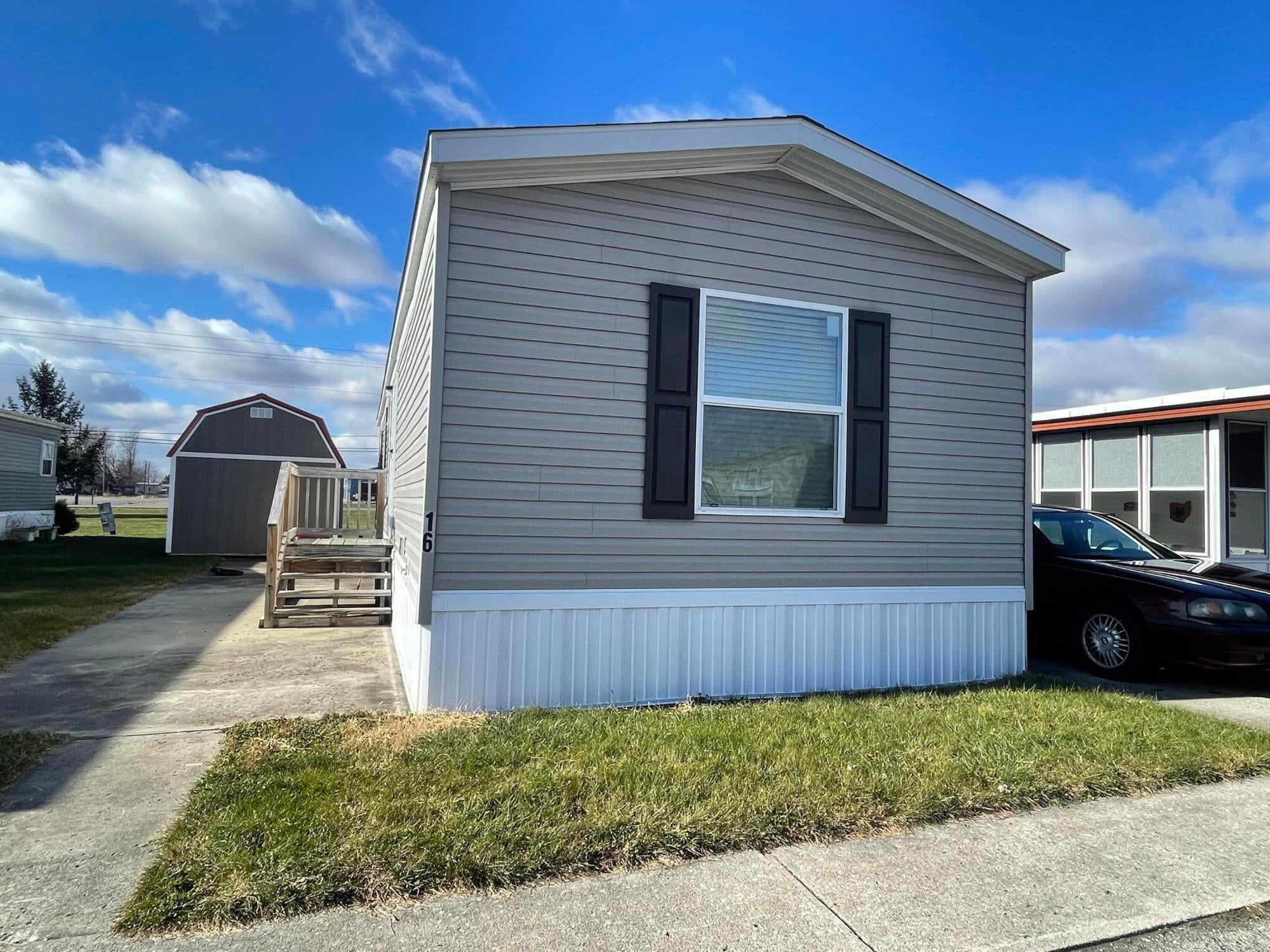 12015 Holly Drive — photo