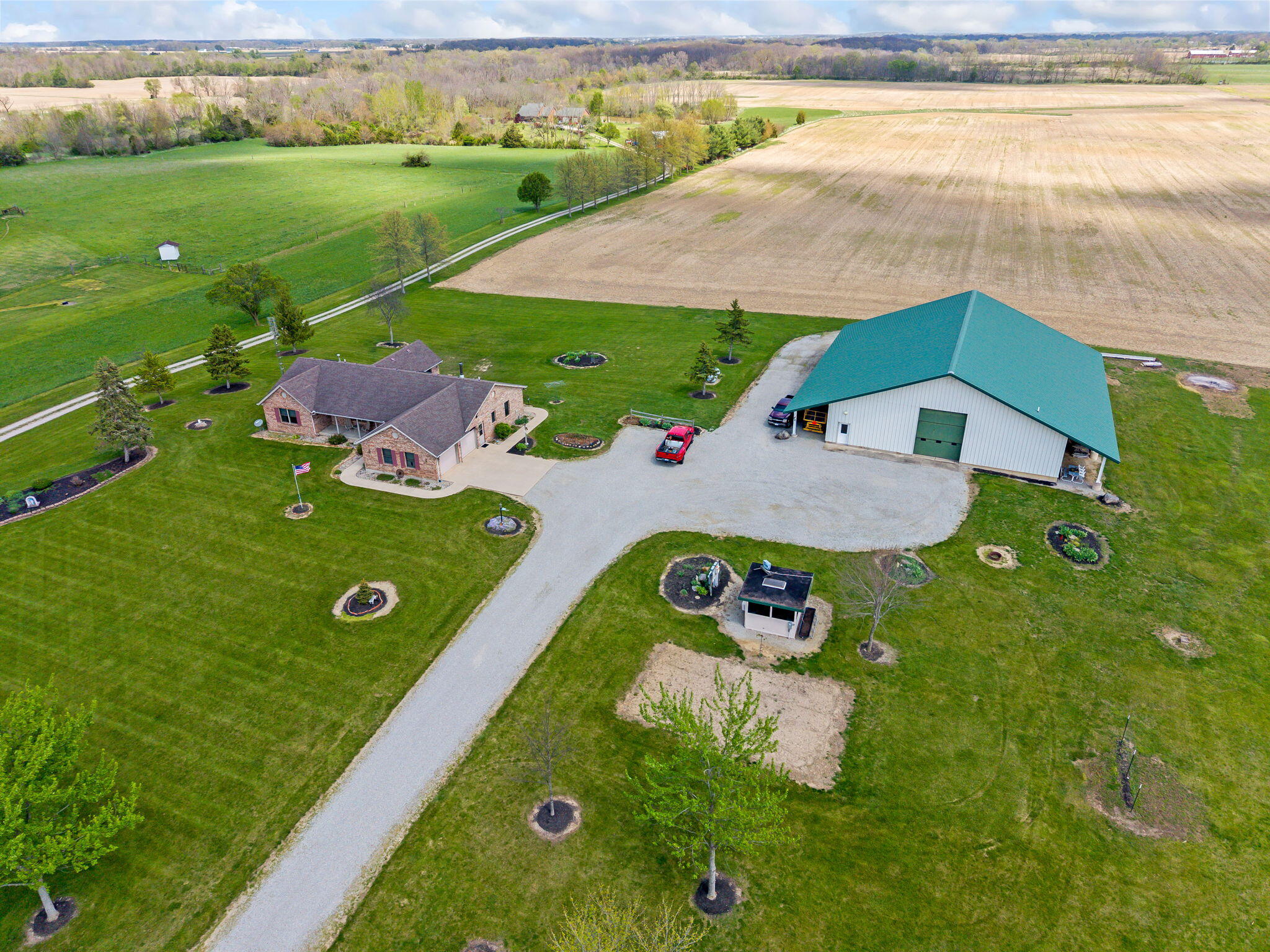 7855 Bradford Bloomer Road — photo