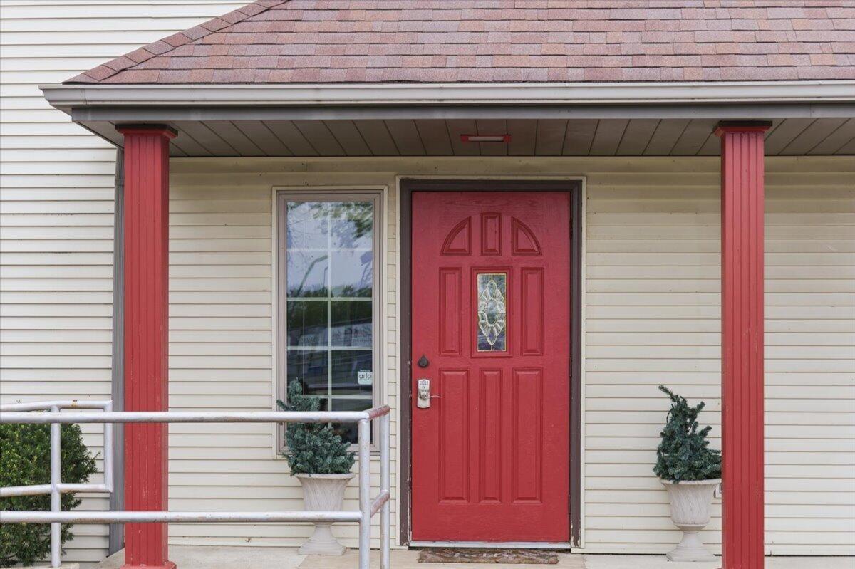 Home in Celina, OH 45822 — photo 2