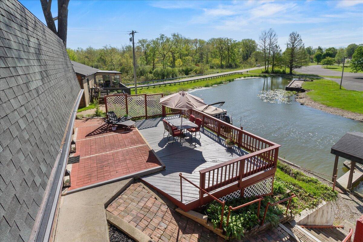 8095 Blue Heron Cove — photo