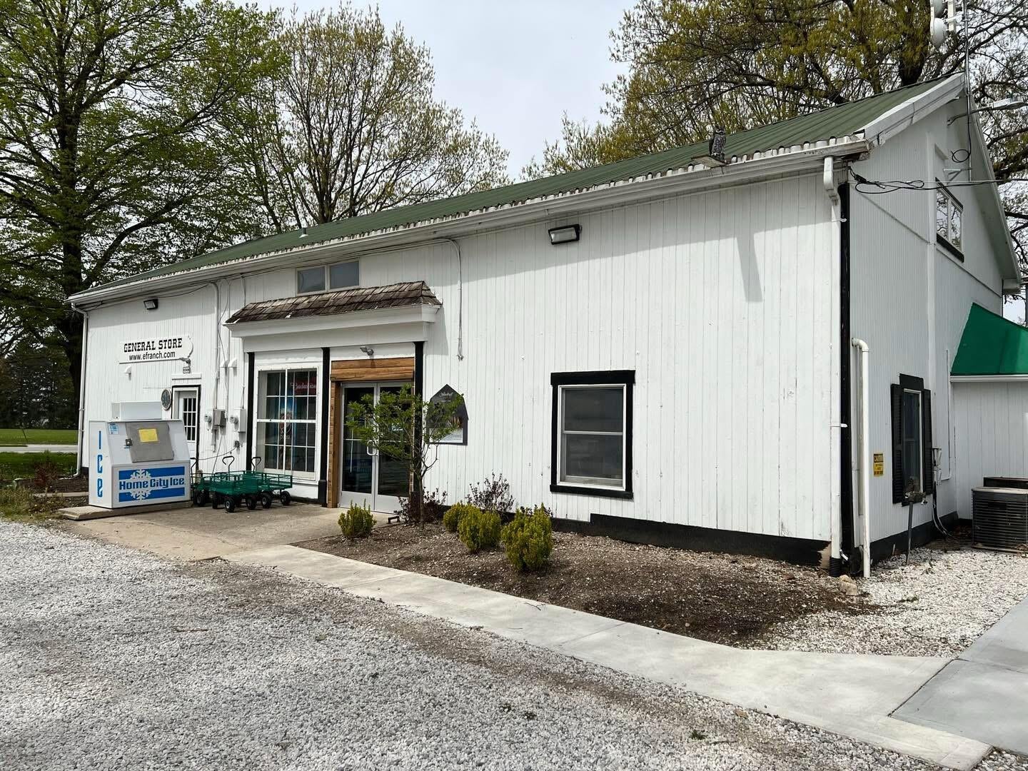 11140 Milton Carlisle Road — photo