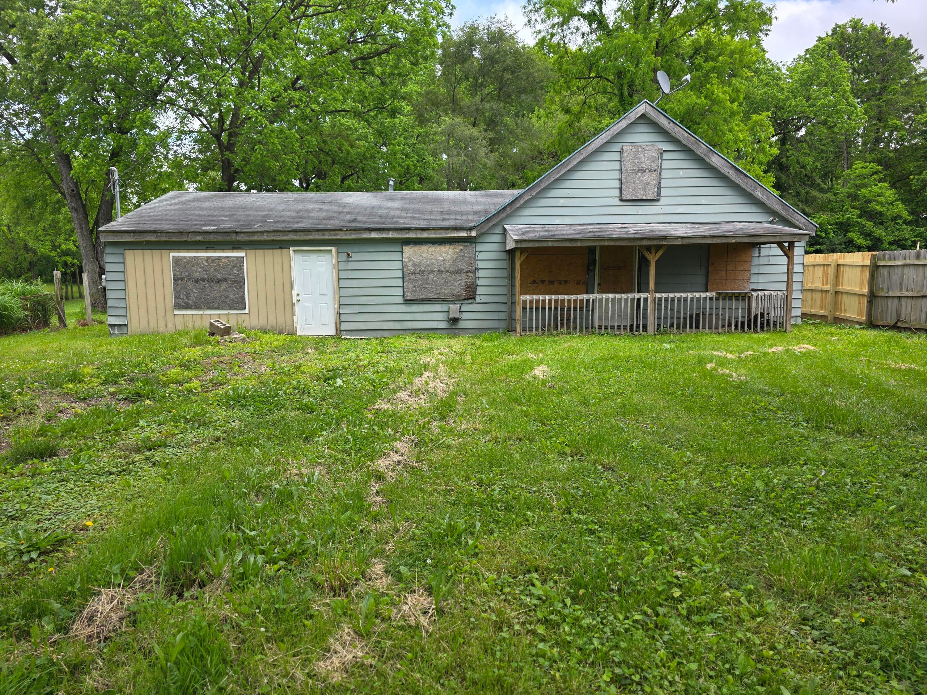 410 Ogden Road — photo