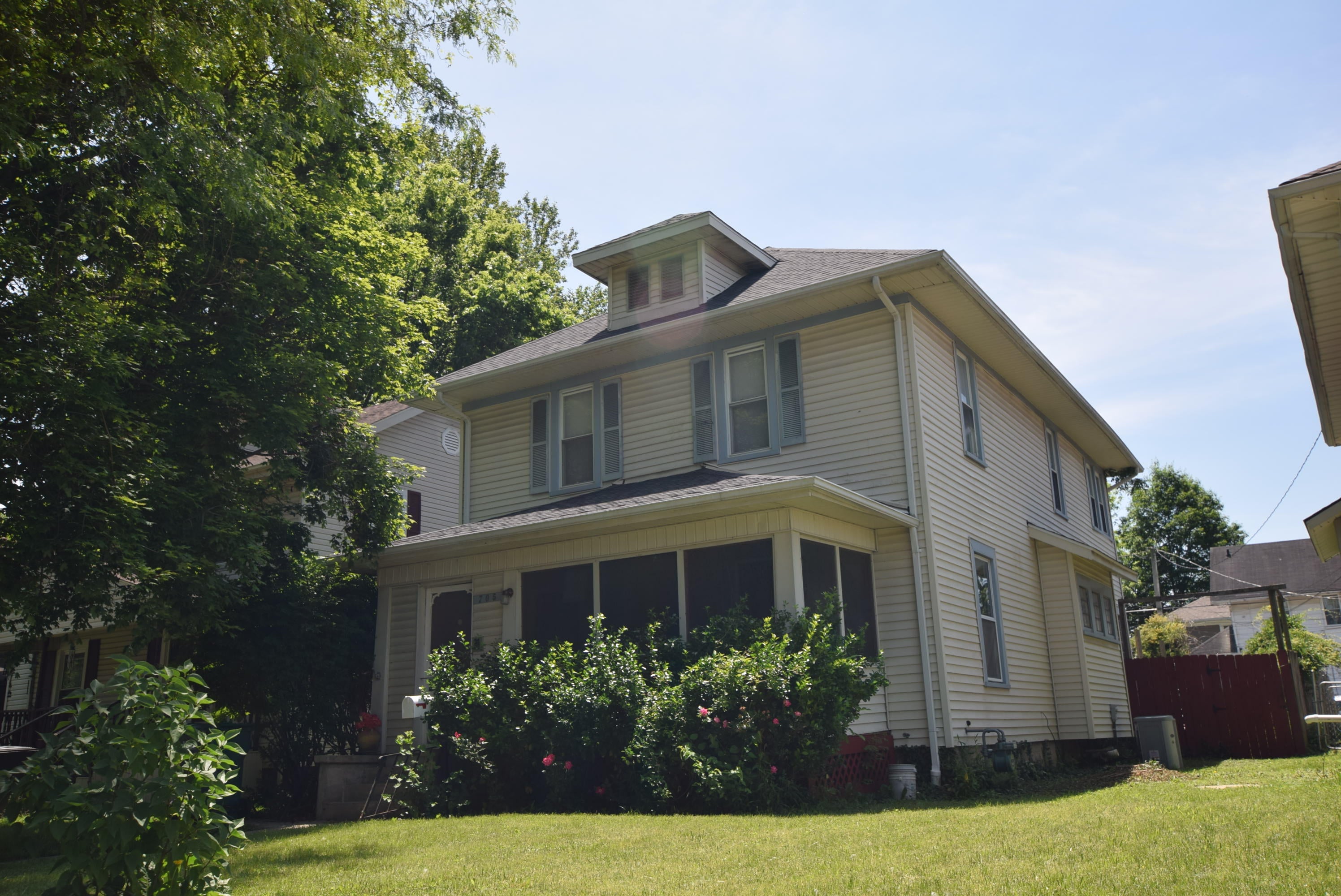 705 E Cassilly Street — photo