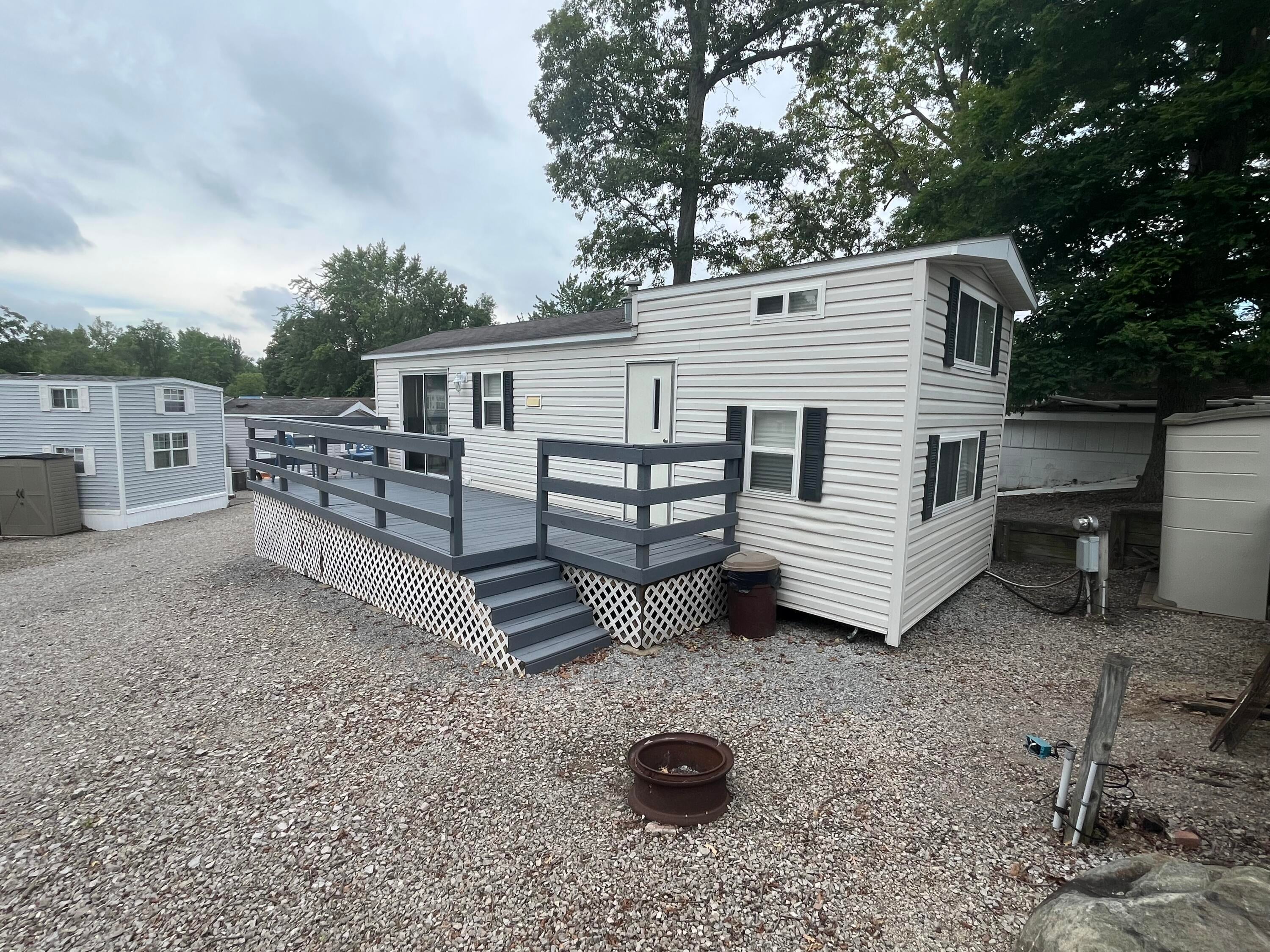 15760 Ohio 235 39 — photo