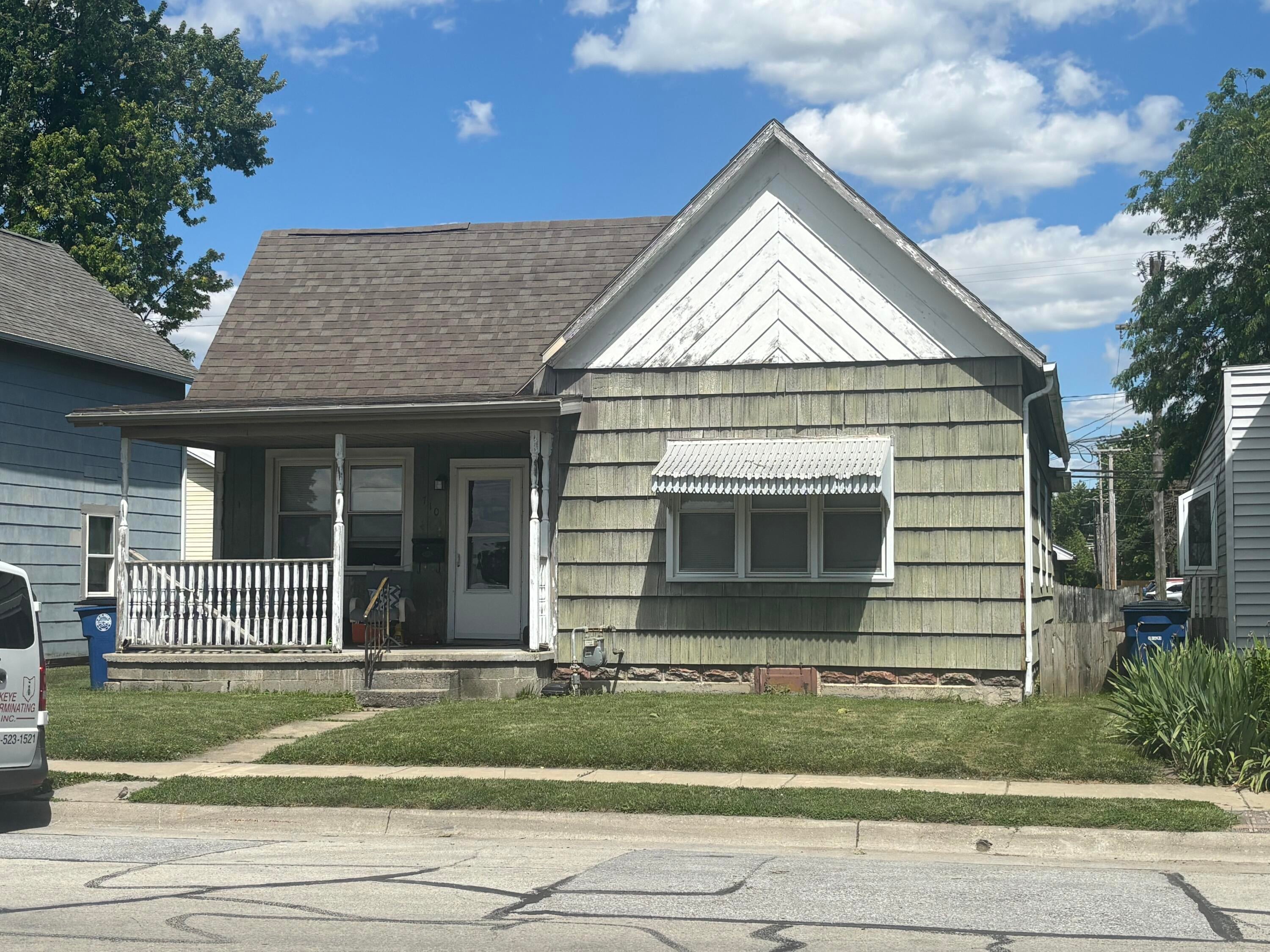710 S Wayne Street — photo