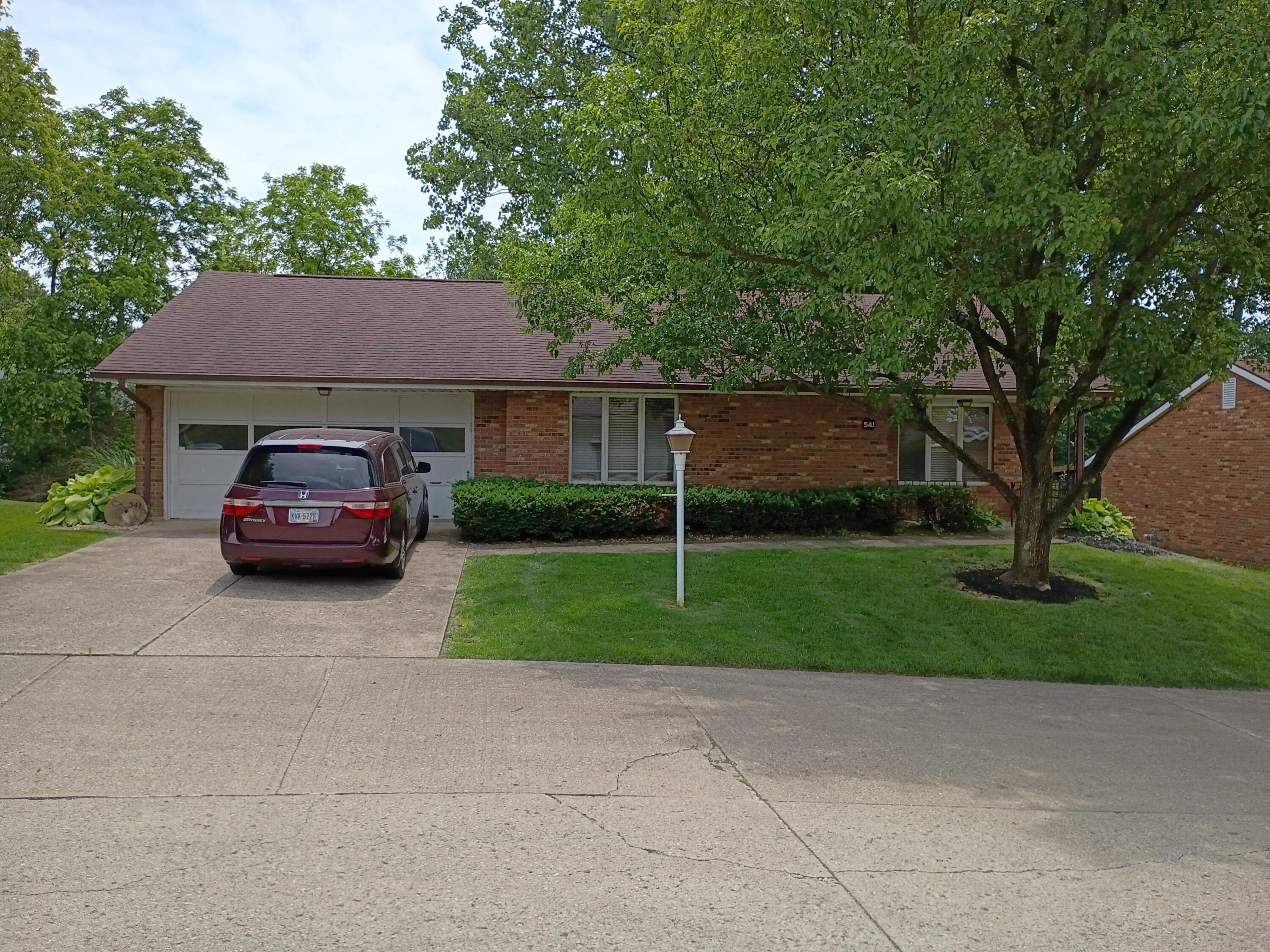 541 Argonne Avenue .. — photo