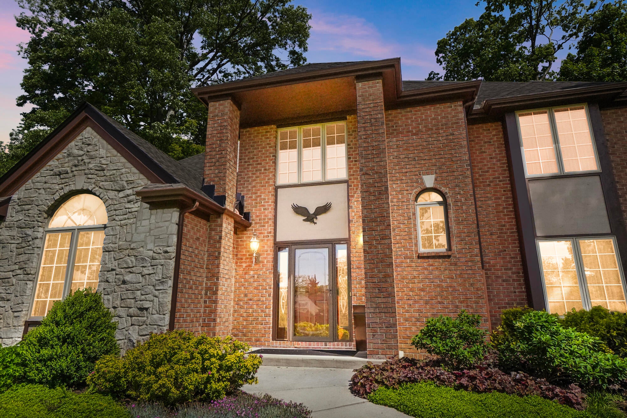 2350 Lostwood Court — photo