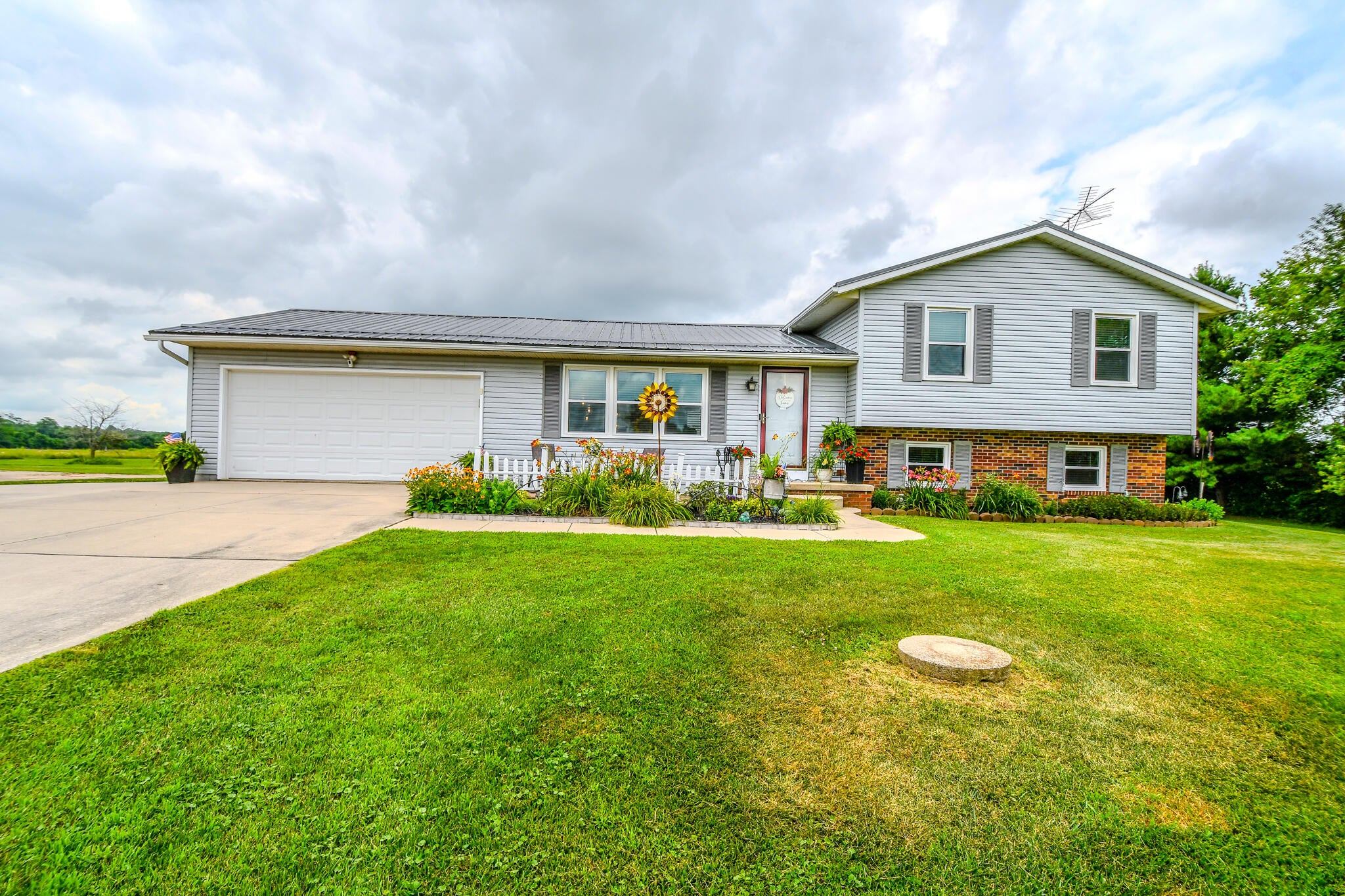 13493 Old Troy Pike — photo