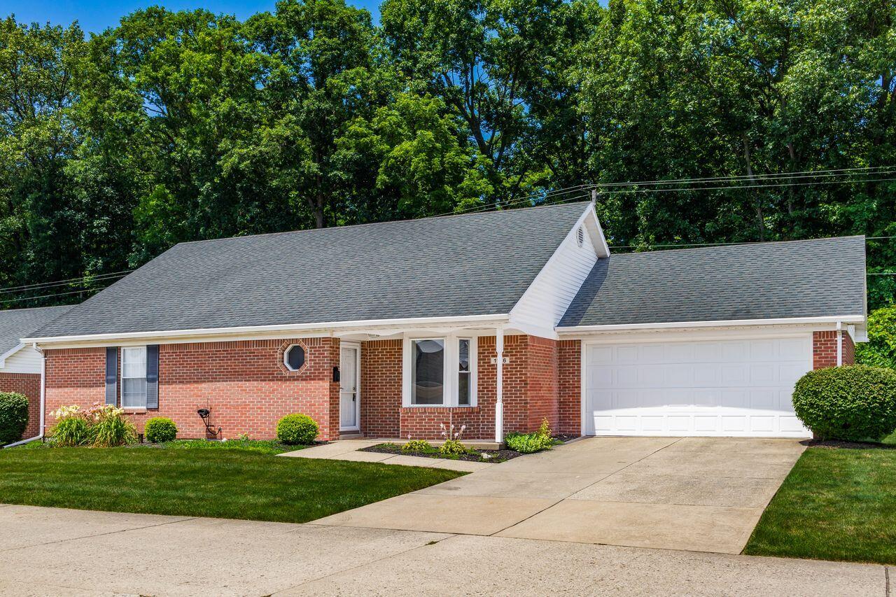 1146 Old Farm Lane — photo