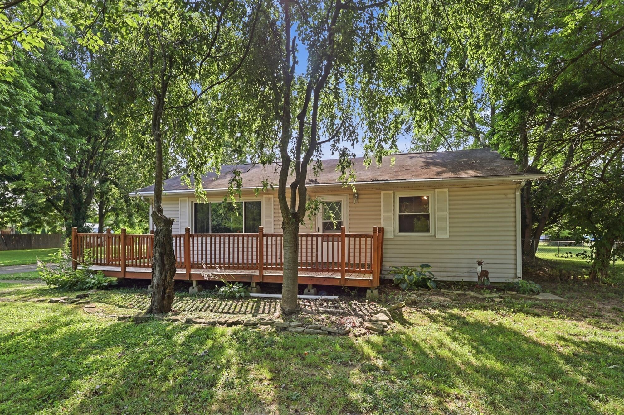 5890 Springfield Xenia Road — photo