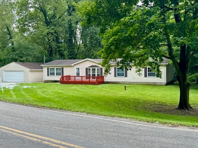 2477 Snyder Domer Road — photo