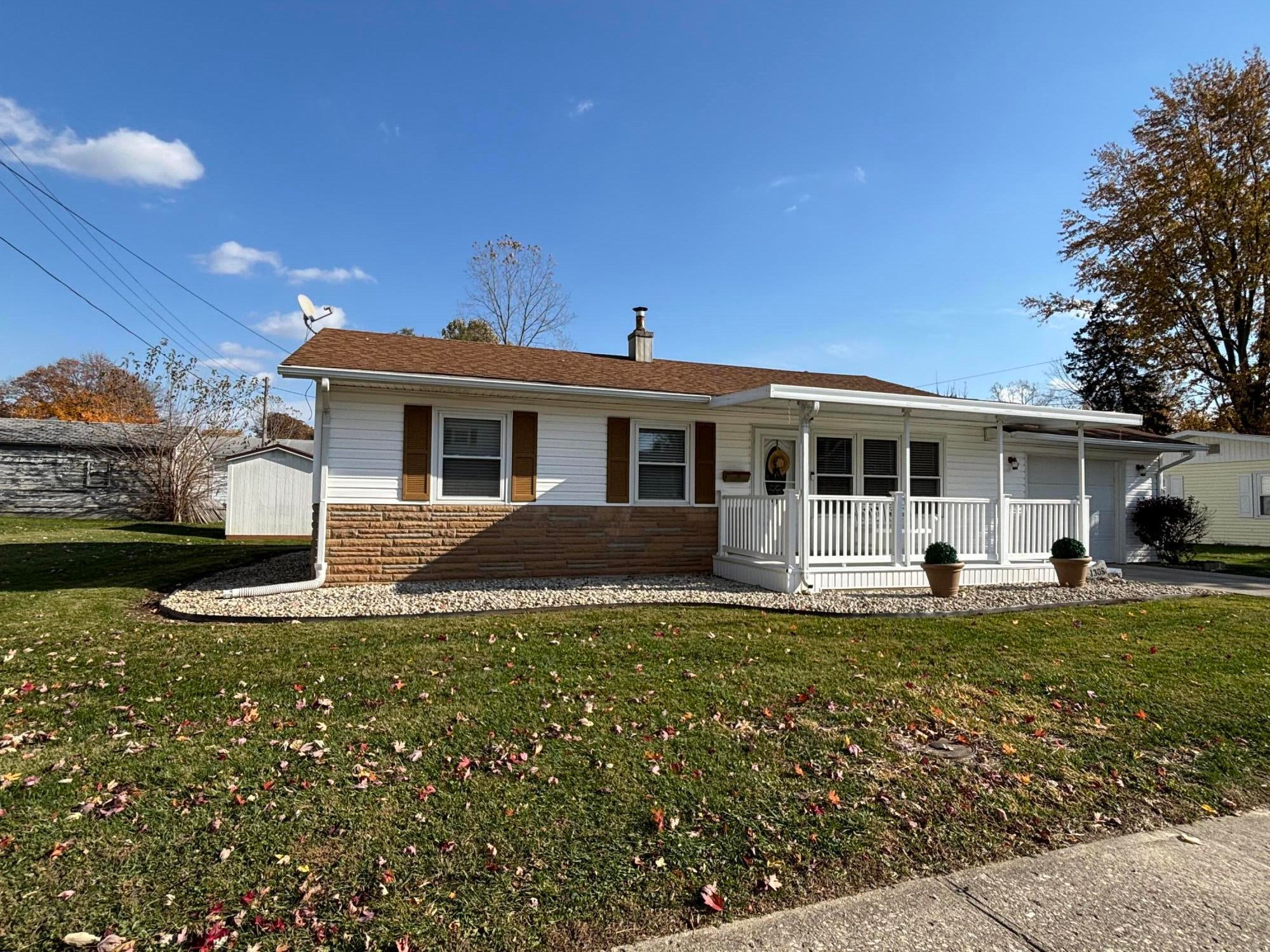 1305 Wright Street — photo