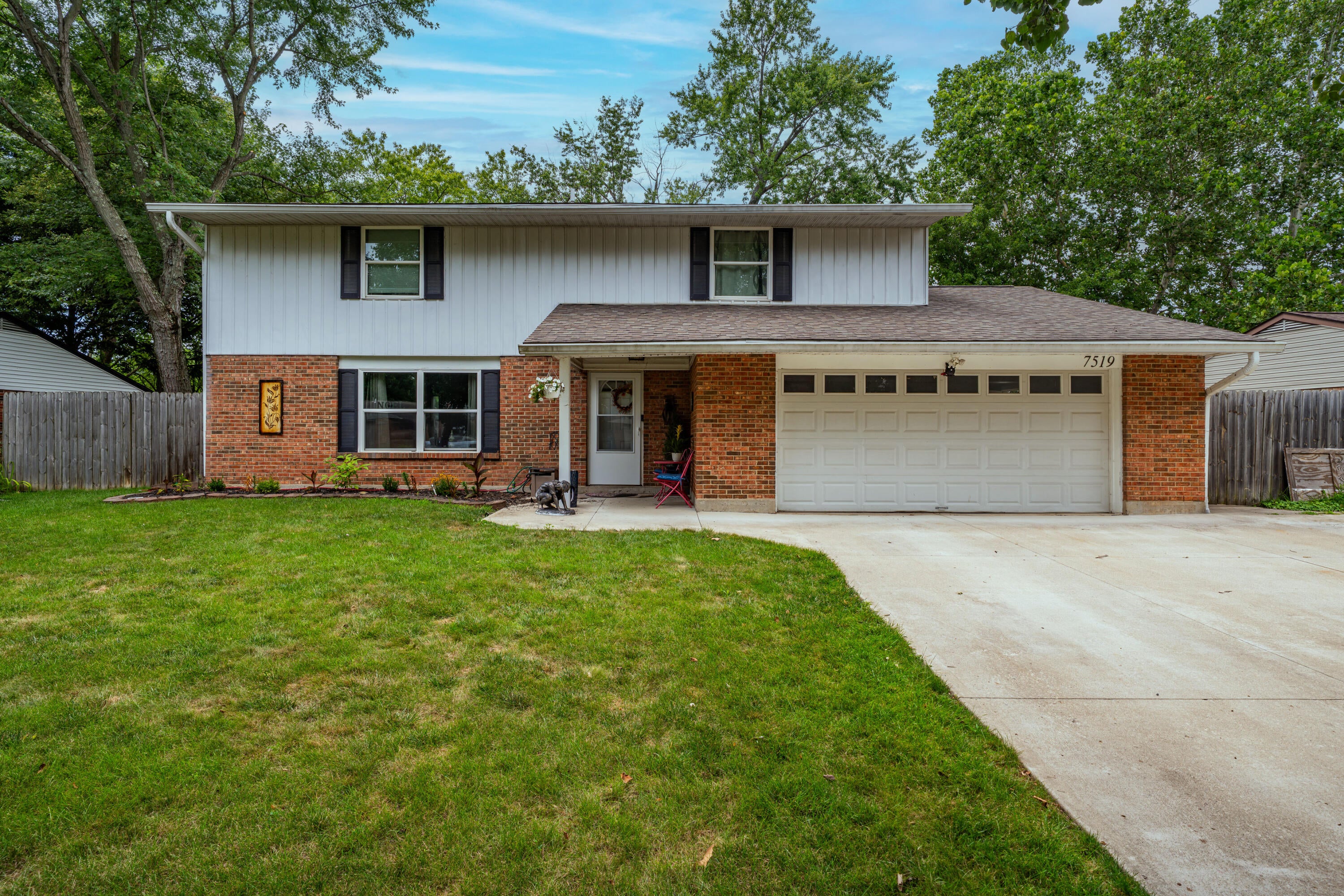 7519 Rustic Woods Drive — photo