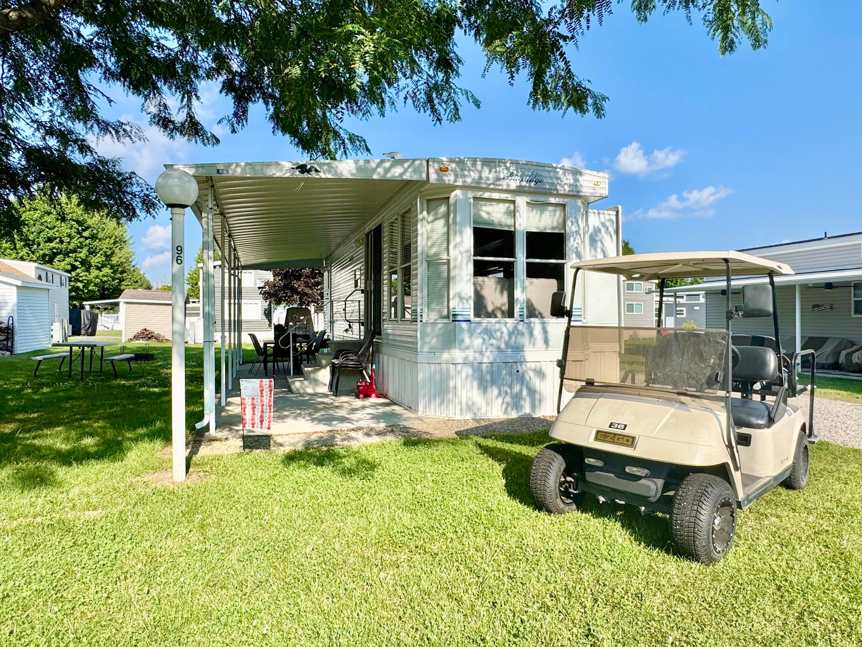 11377 Township Road 266 96 — photo