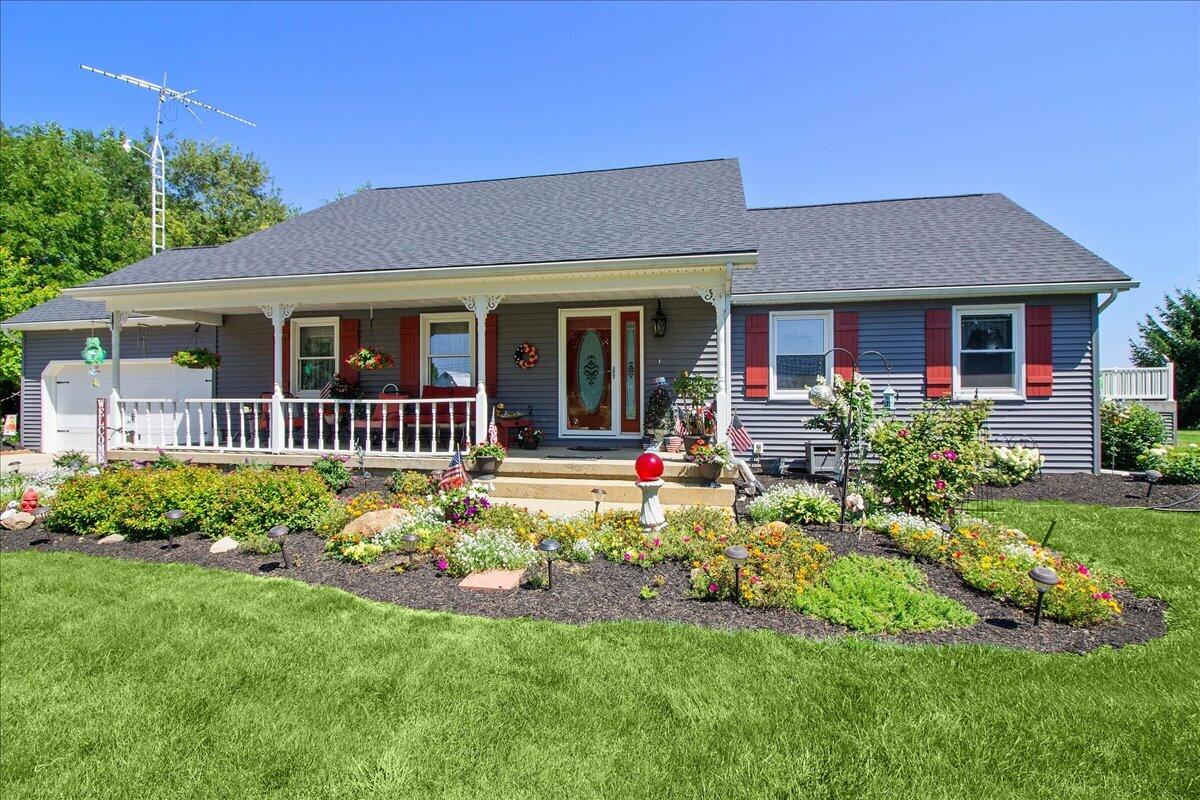 1380 County Road 11 — photo