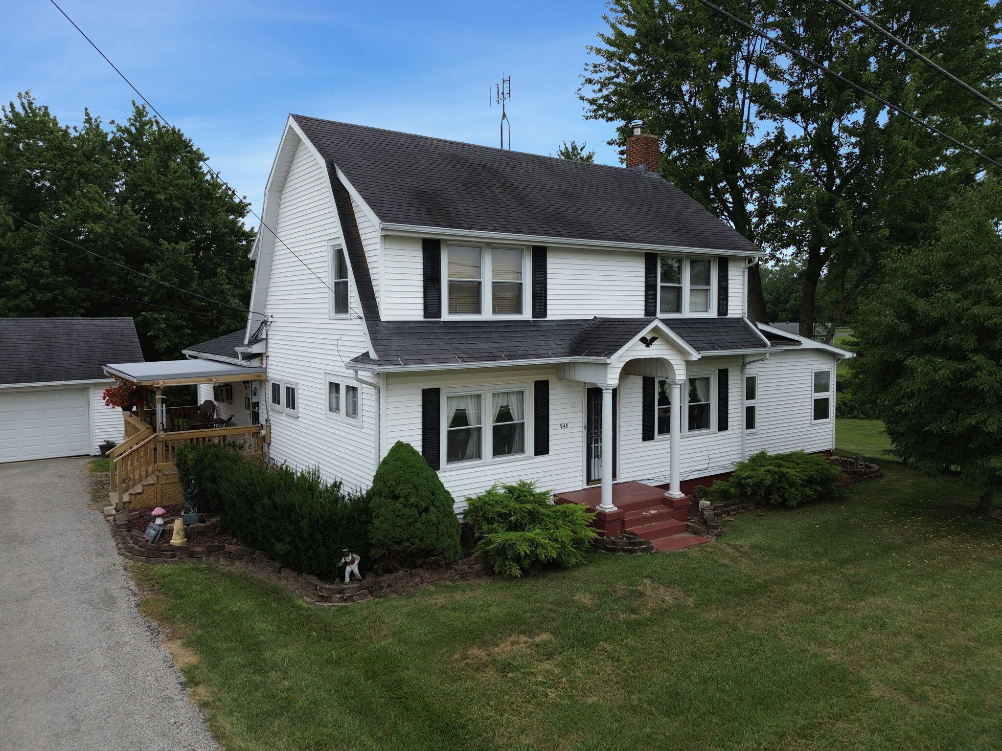 9480 Foundry Road — photo