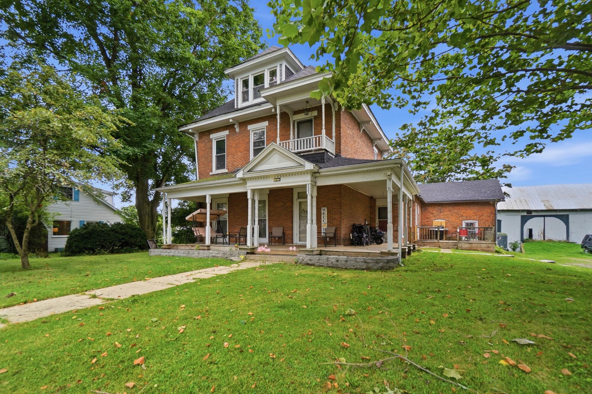 323 N Main Street — photo