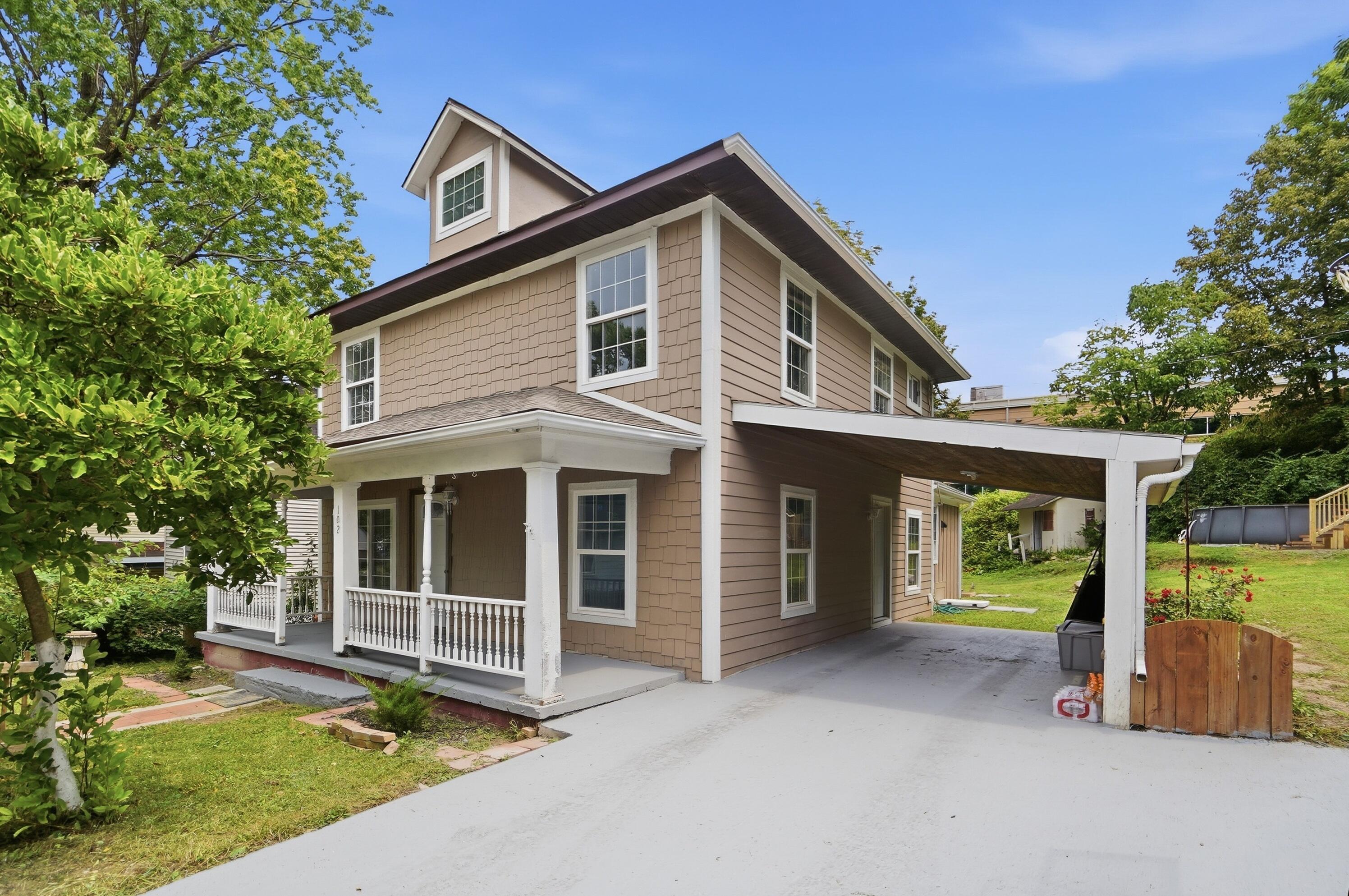 102 S Freeman Street — photo