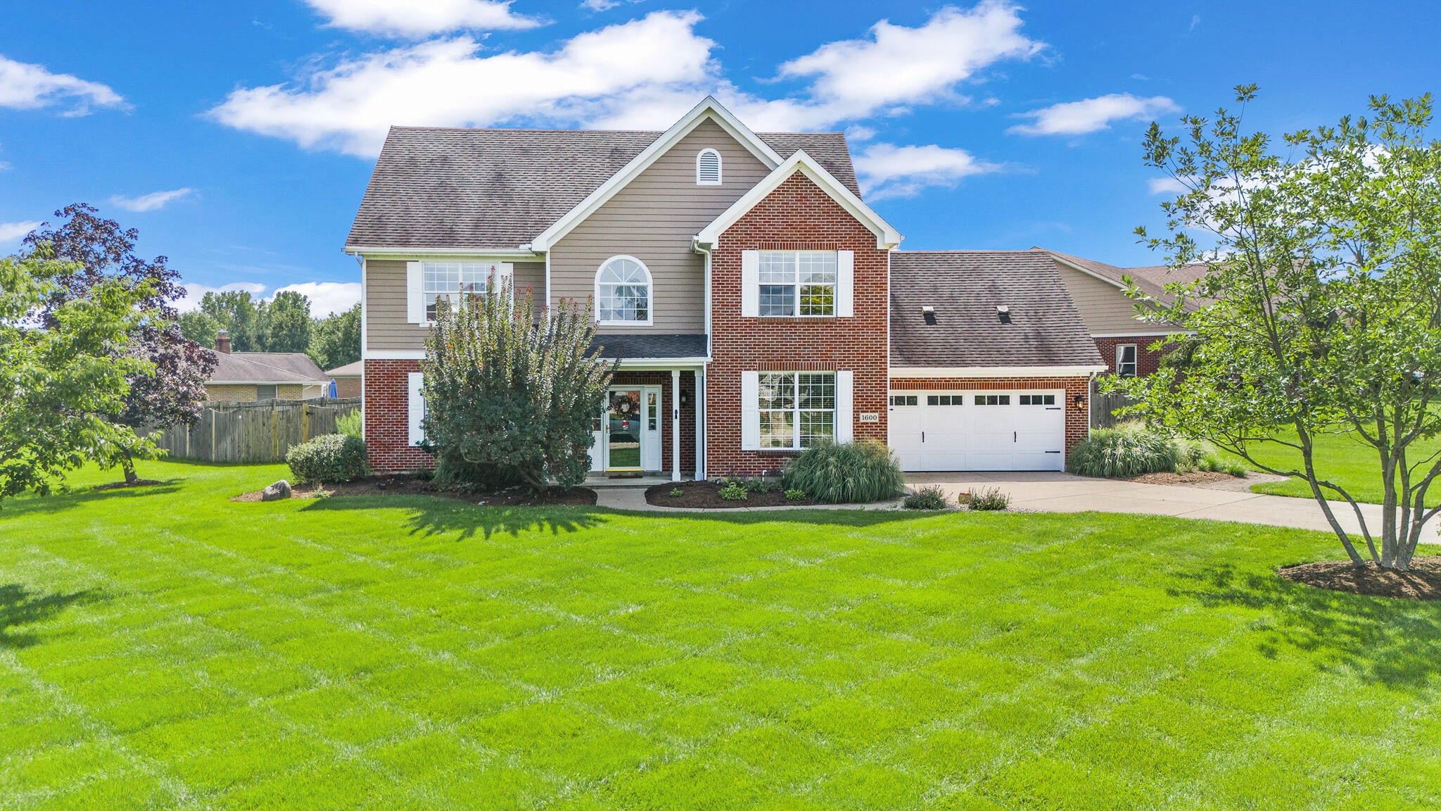 1600 Sunnington Grove Drive — photo