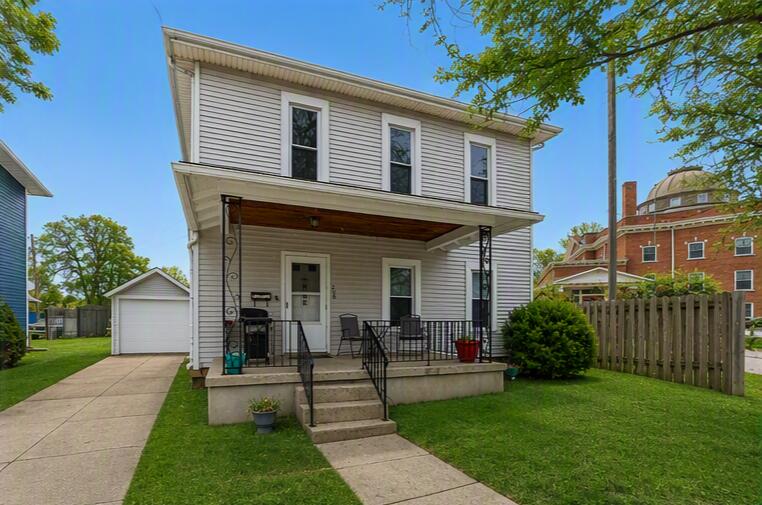 208 N Madriver Street — photo