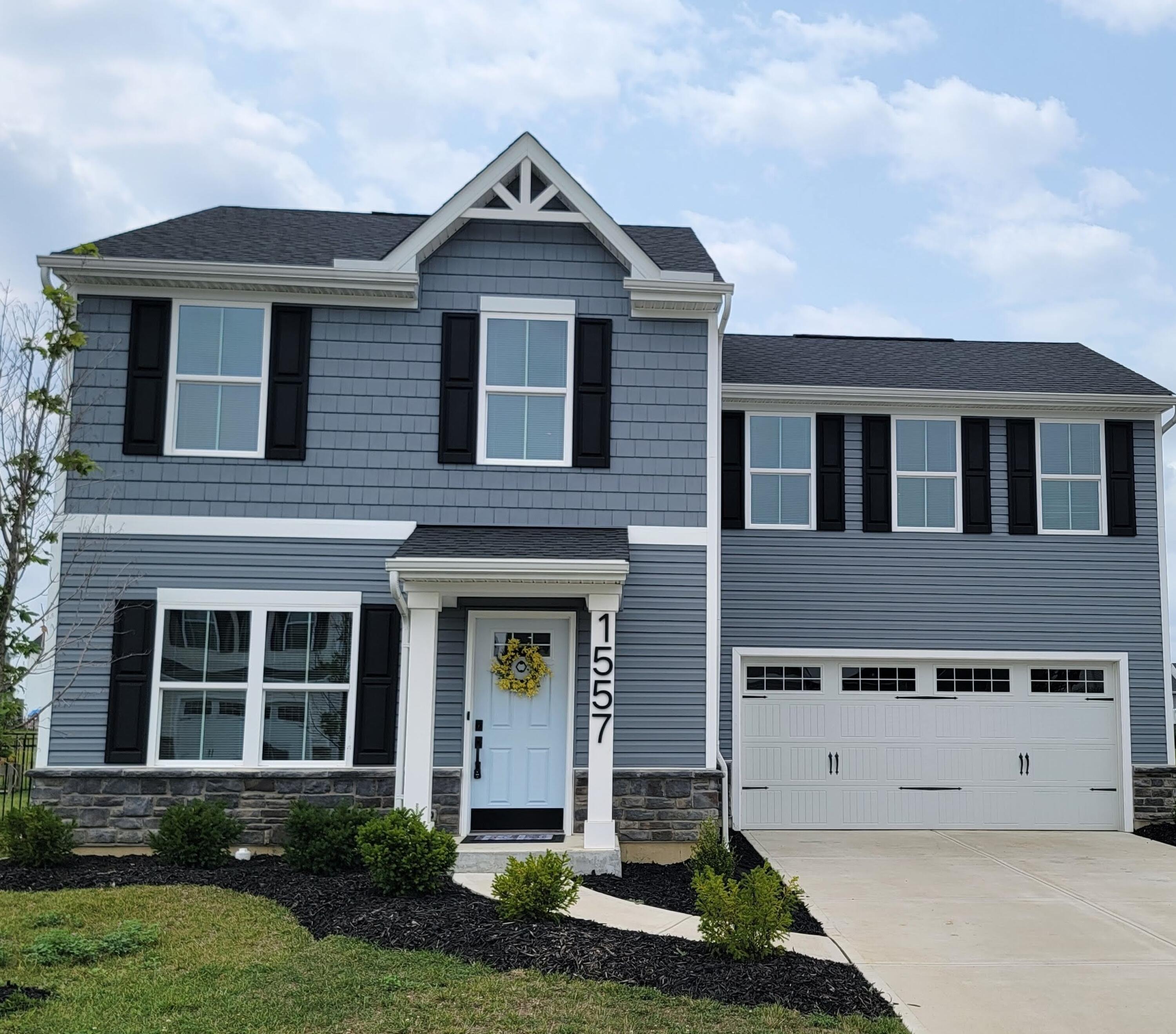 1557 Knights Way — photo