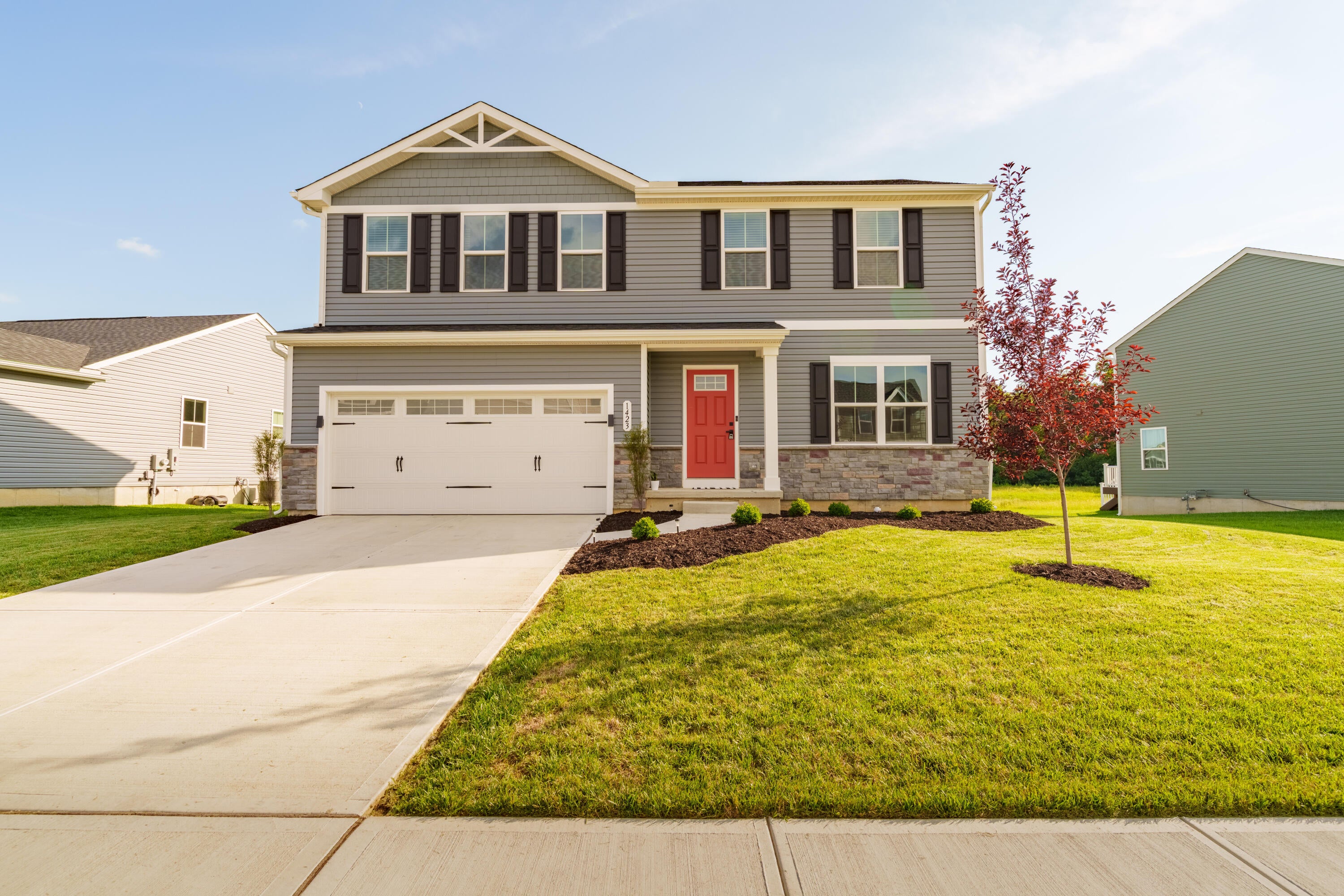 1423 Silverleaf Oak Street — photo