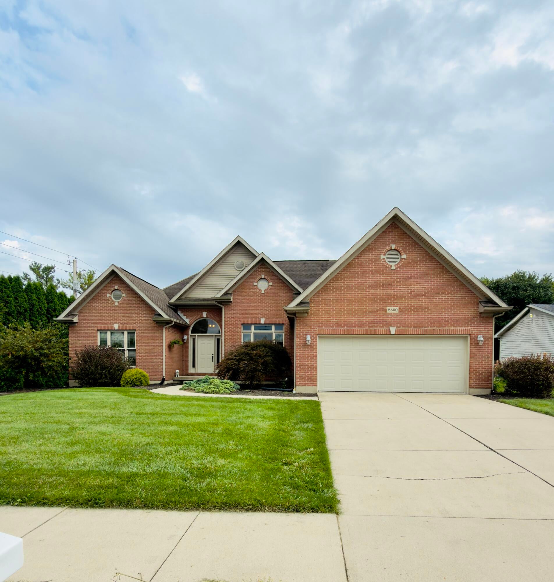 2550 Meadowpoint Drive — photo