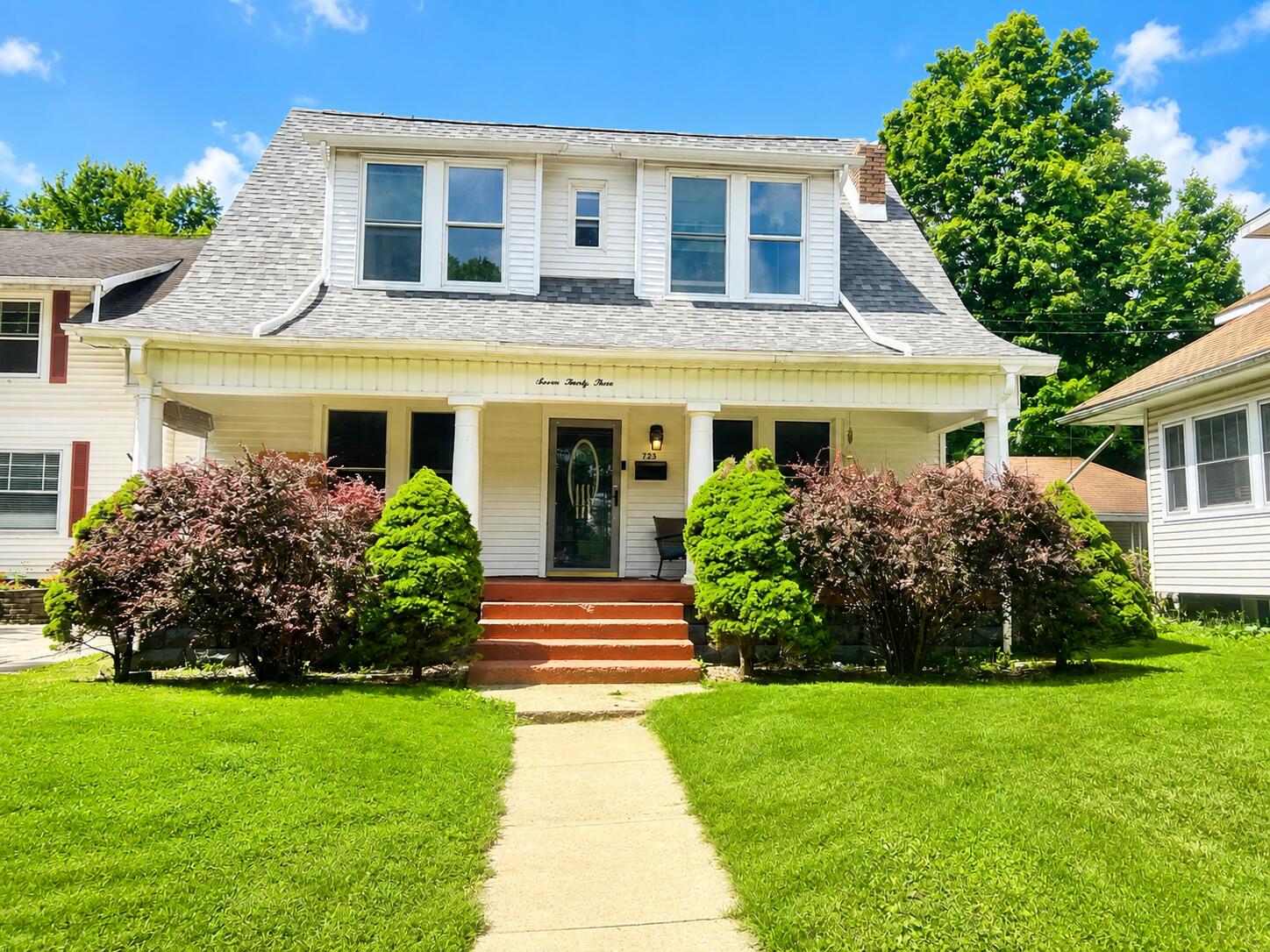 723 Crescent Drive — photo