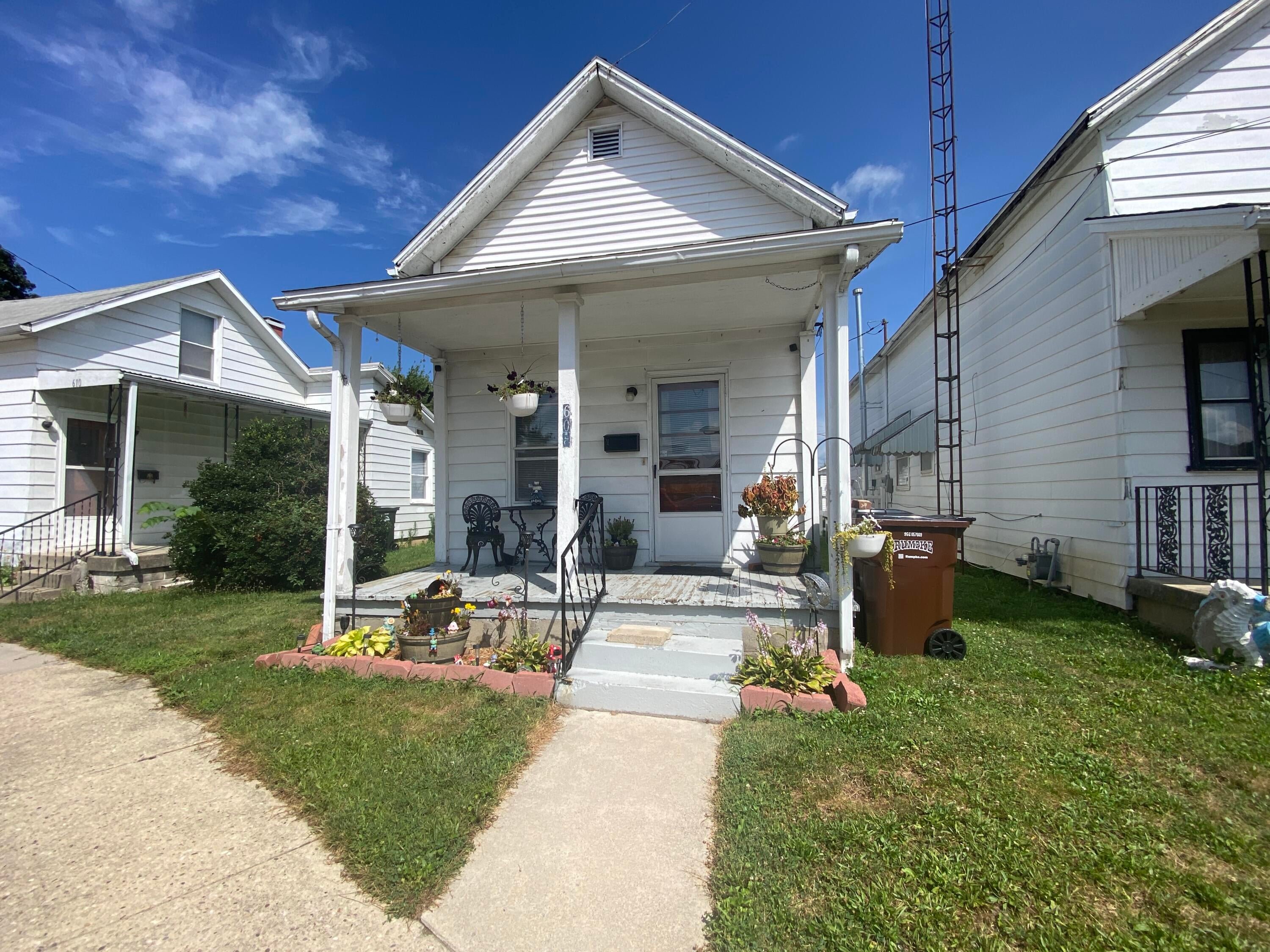 608 Ann Street — photo