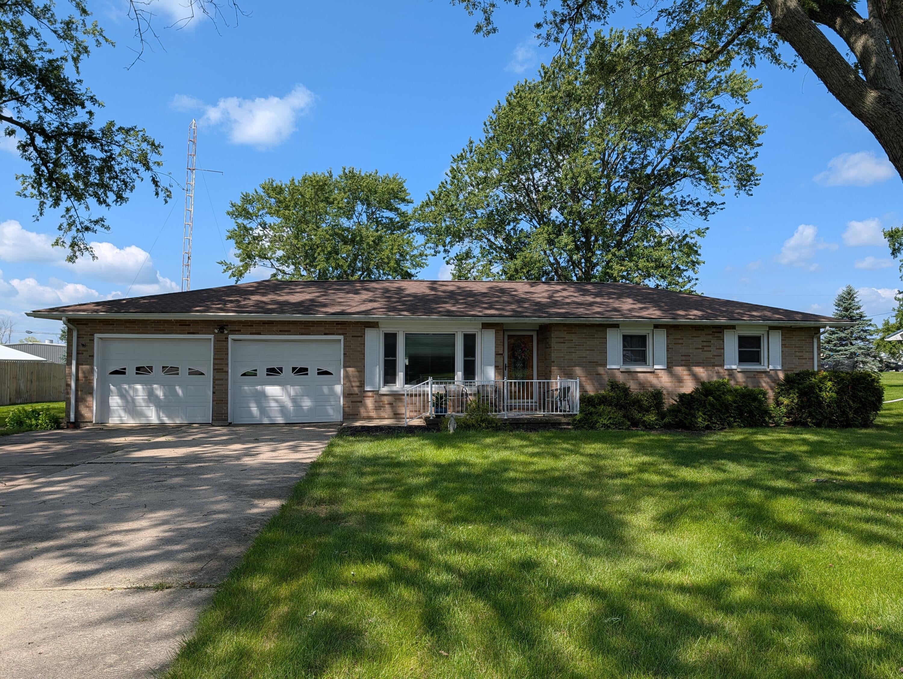 165 Meadowlane Drive — photo